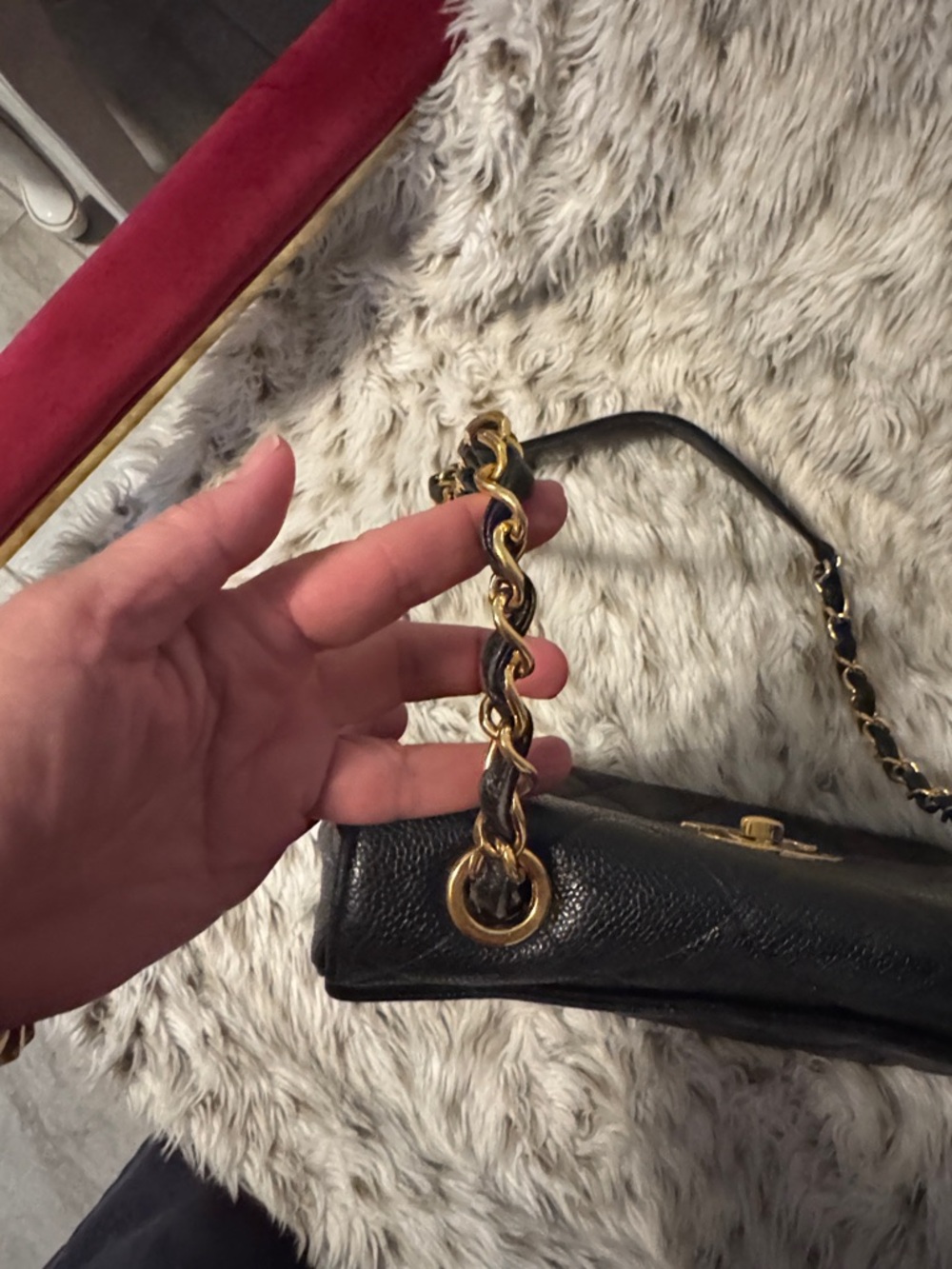 Final price🔥Vintage Black Quilted Shoulder Bag with Gold Chain Strap - Chanel - Picture 7 of 17
